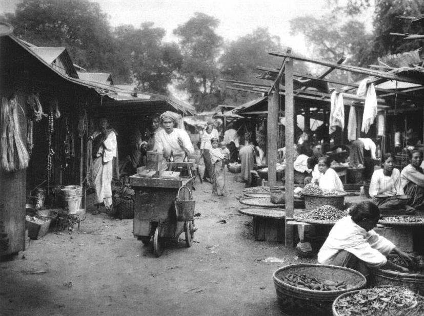 Marketplace, Lampang Province 1907