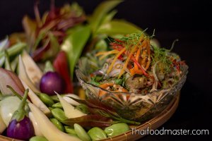 ไตปลาทรงเครื่อง ; Spicy Salad of Grilled Tiger Prawns, Mackerel, Lemongrass and Aromatics with Infused Fermented Fish Innards Dressing