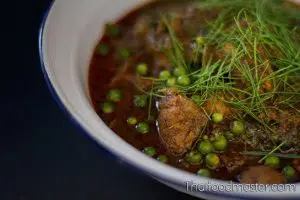 แกงเผ็ดลูกทุ่งภาคใต้ ; Southern Thai Curry of Pork, Three Peppers and Young Galangal