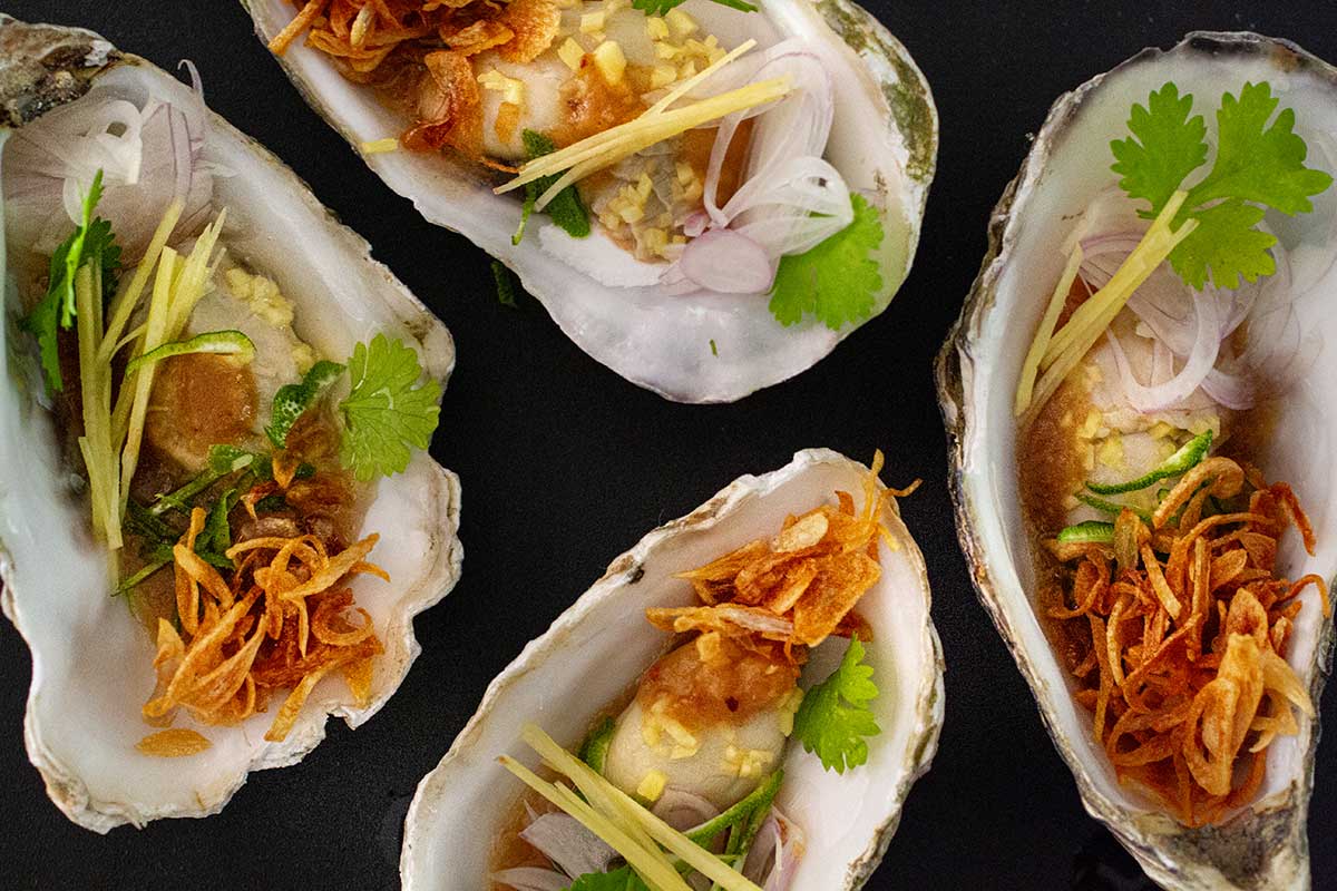 Thaifoodmaster - c1949 Cured oysters with ginger and kaffir lime zest